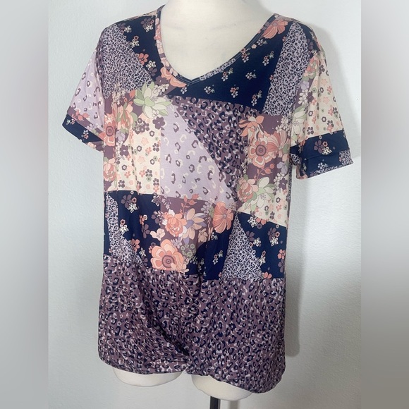 Live well lifestyle purple patchwork v neck short sleeve floral blouse top small - Picture 1 of 8